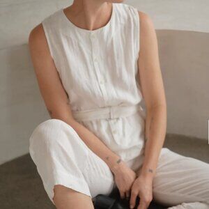 NWT WHITE LINEN JUMPSUIT SIZE M